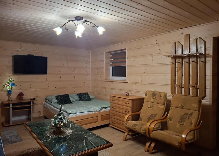 Nad Stawem דירה איסטבנה